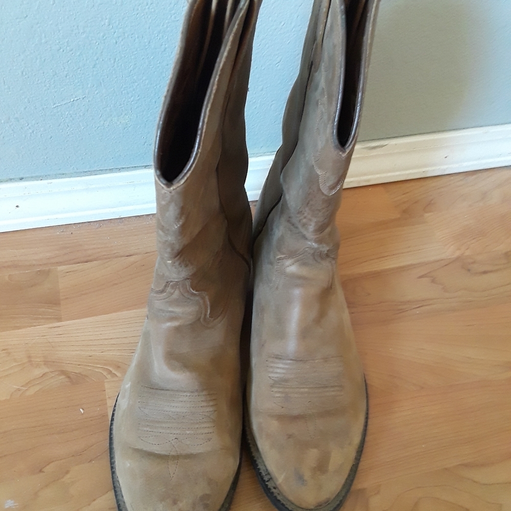 Mens boots